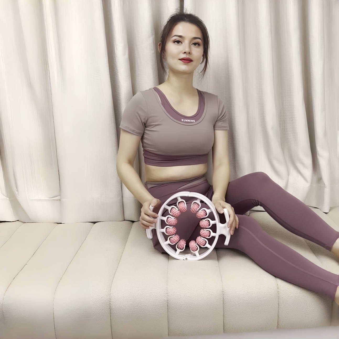 HX-0008 Ring-Shaped Leg Massager for Inner Thigh & Body Relaxation product photo 3